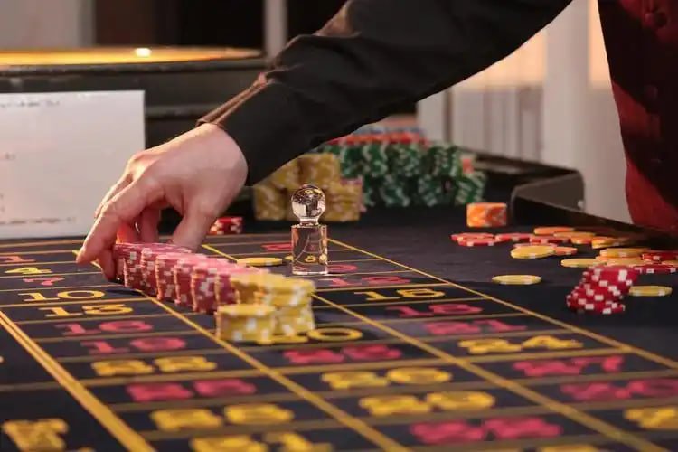 Permainan slot online terbaru dengan RTP tinggi dan tema menarik di pesgslot